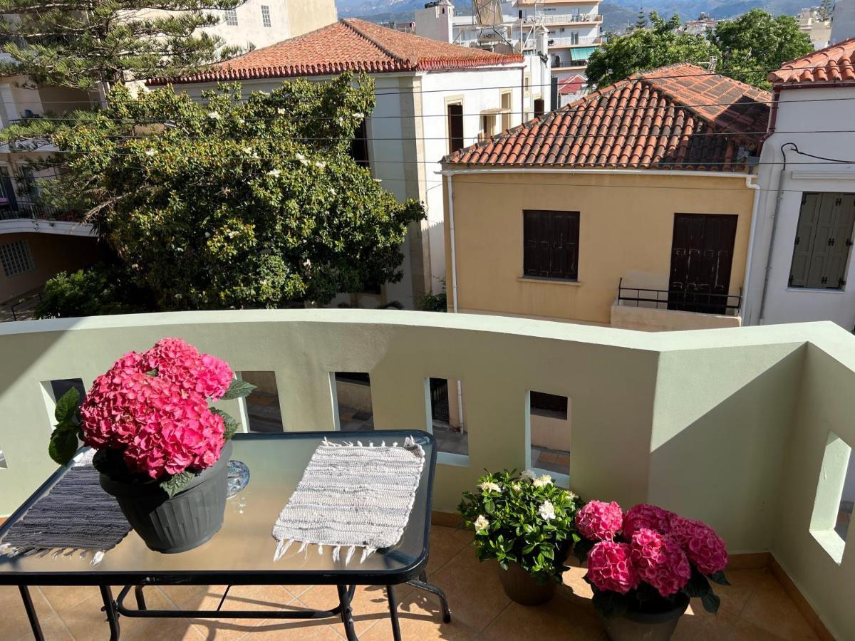 Antonis Kavros Appartment In The Center Of Chania خانيا المظهر الخارجي الصورة
